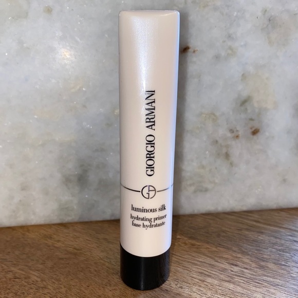 luminous silk primer